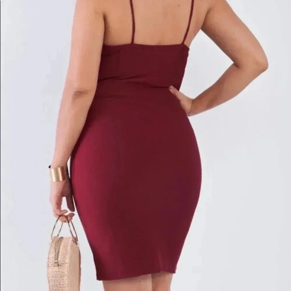 Haute Monde Burgandy Bodycon Date Night Mini Dress size Large - Picture 6 of 6